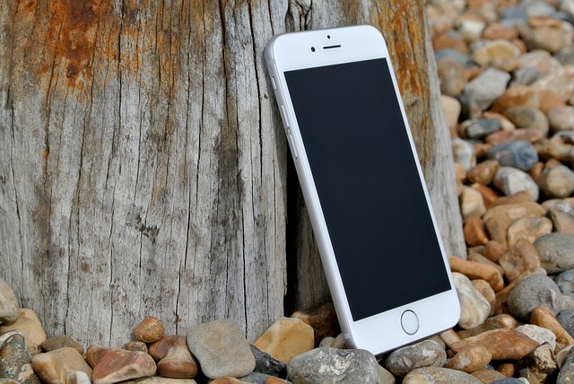 phonecellphonesmartphonelawyertelemarket-640x480-90743704.jpeg