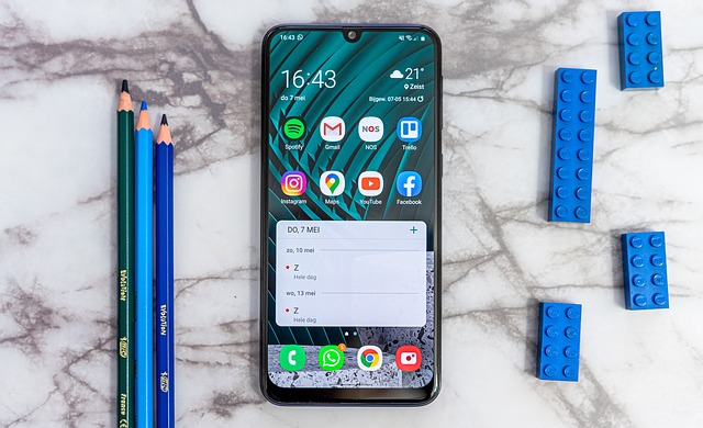 phonecellphonesmartphonelawyertelemarket-640x480-79870594.jpeg