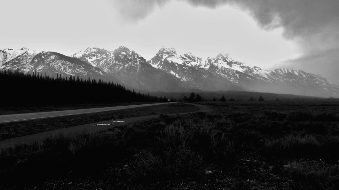 Spam Text Attorney Wyoming: Navigating Legal Implications for Glenrock Residents