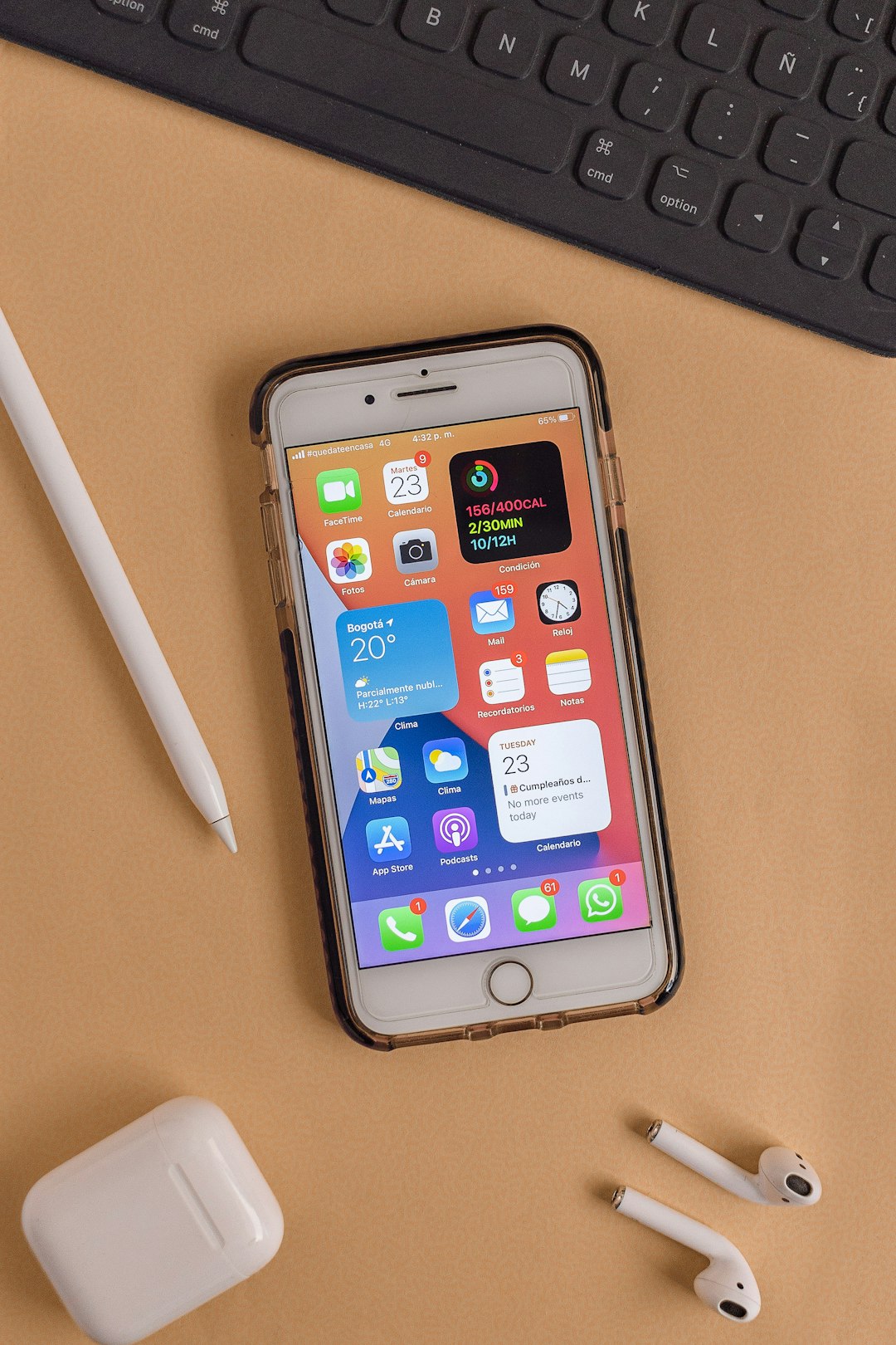 cellphone-640x480-43572945.jpeg
