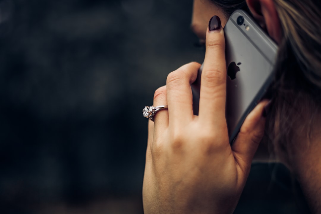 Block Spam Calls & Texts in Wisconsin: Legal Guide & Prevention Tips