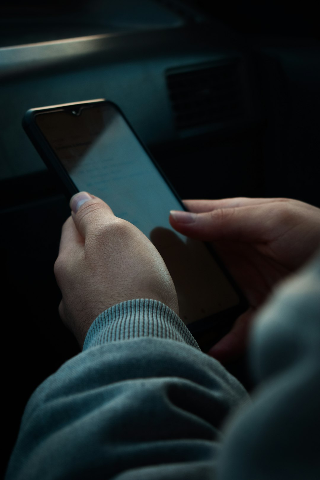 phone,cellphone,smartphone,lawyer,telemarketer,Wyoming
