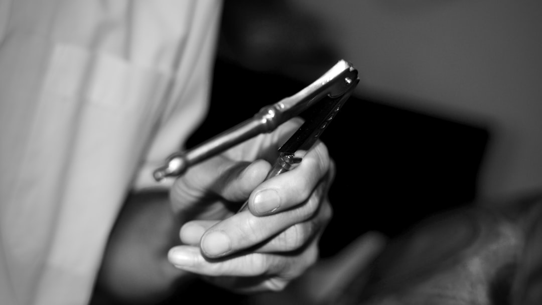 phone,cellphone,smartphone,lawyer,telemarketer,Minnesota