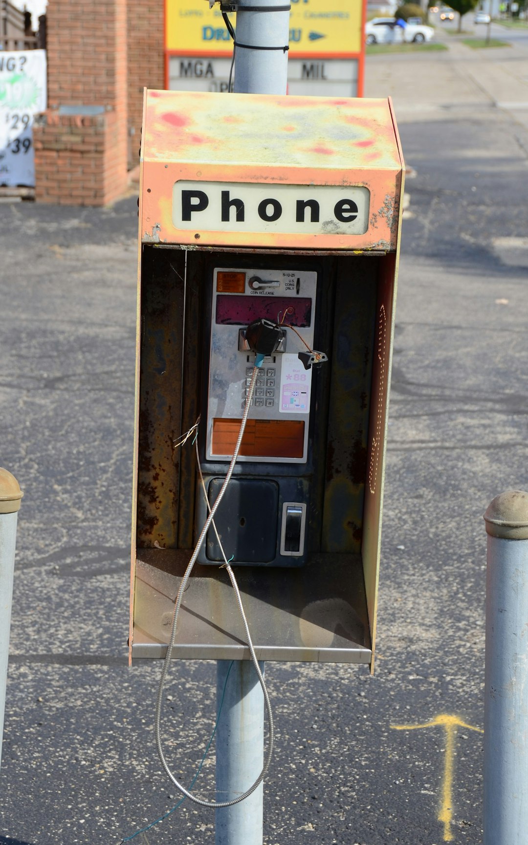 phone,cellphone,smartphone,lawyer,telemarketer,Phoenix