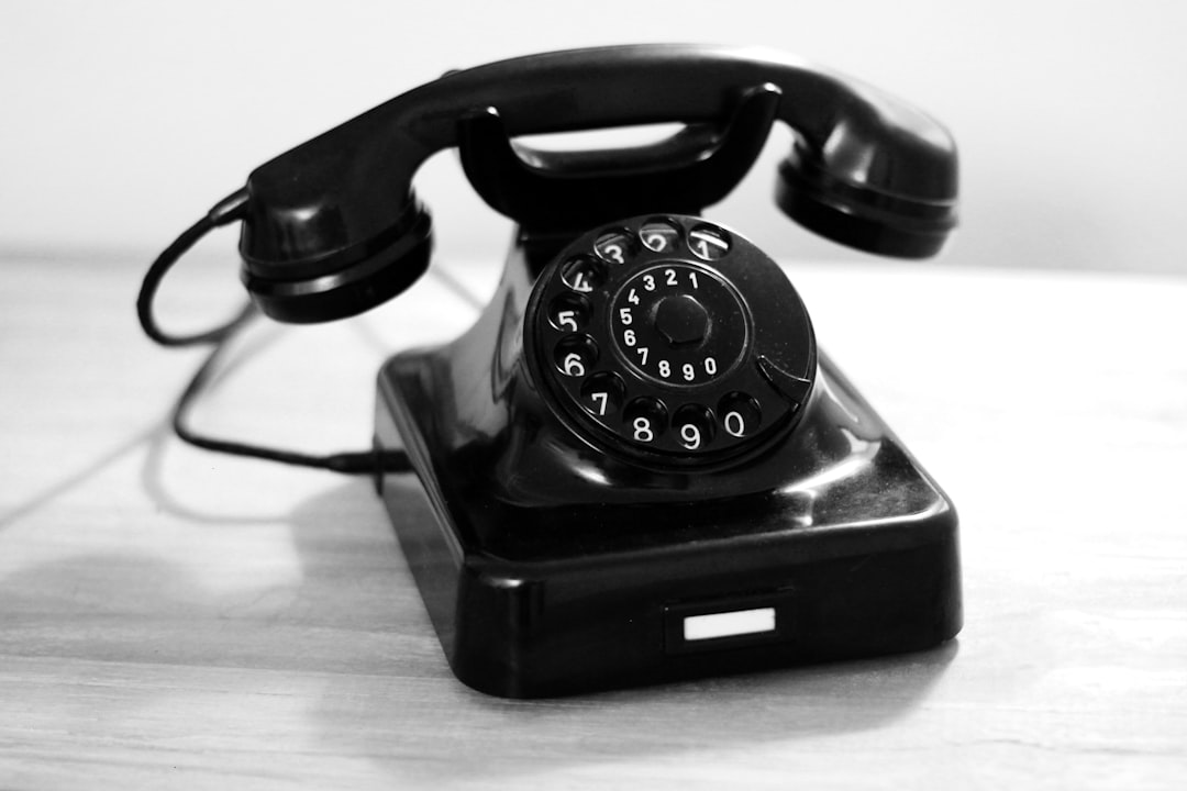 phone,cellphone,smartphone,lawyer,telemarketer,Oregon