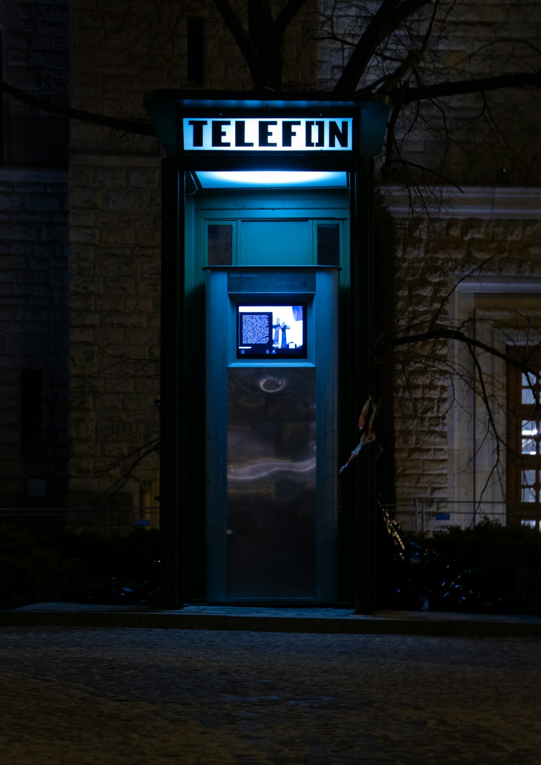 phone,cellphone,smartphone,lawyer,telemarketer,Chicago