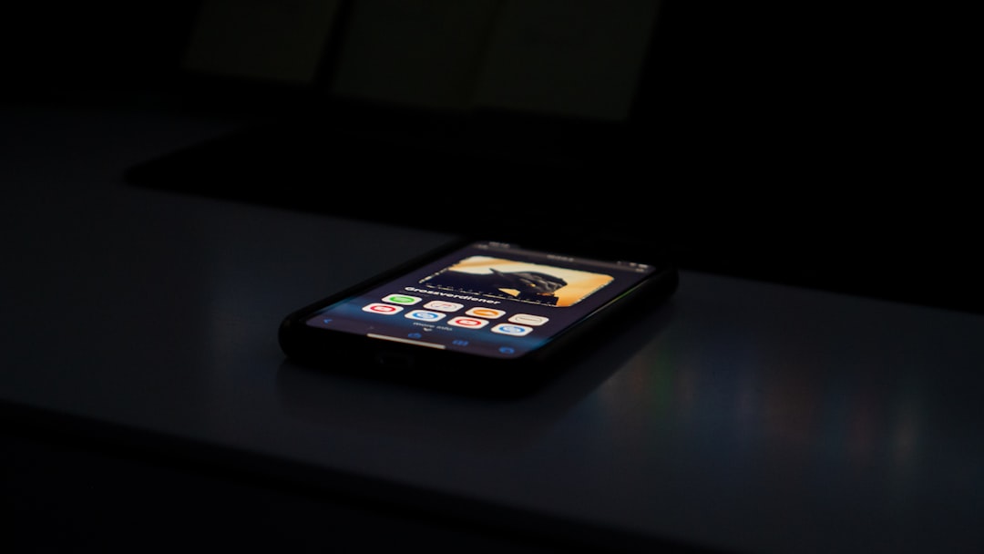 phonecellphonesmartphonelawyertelemarket-640x480-89309886.jpeg