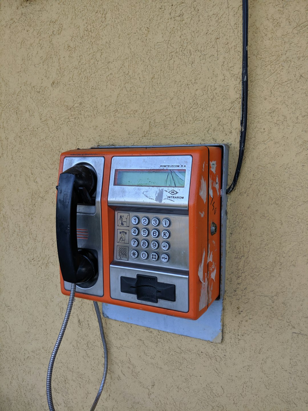 phone,cellphone,smartphone,lawyer,telemarketer,Arizona