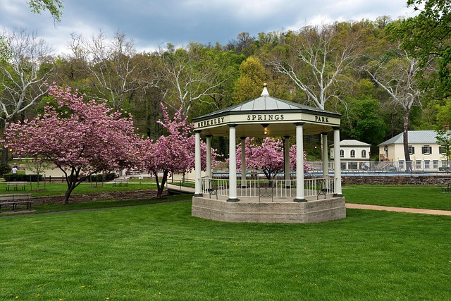 Prepare for Weirton Lawyer Meeting: Essential Documents & Questions