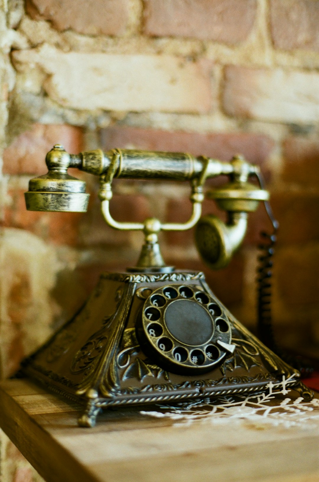 telemarketer-640x480-39293247.jpeg